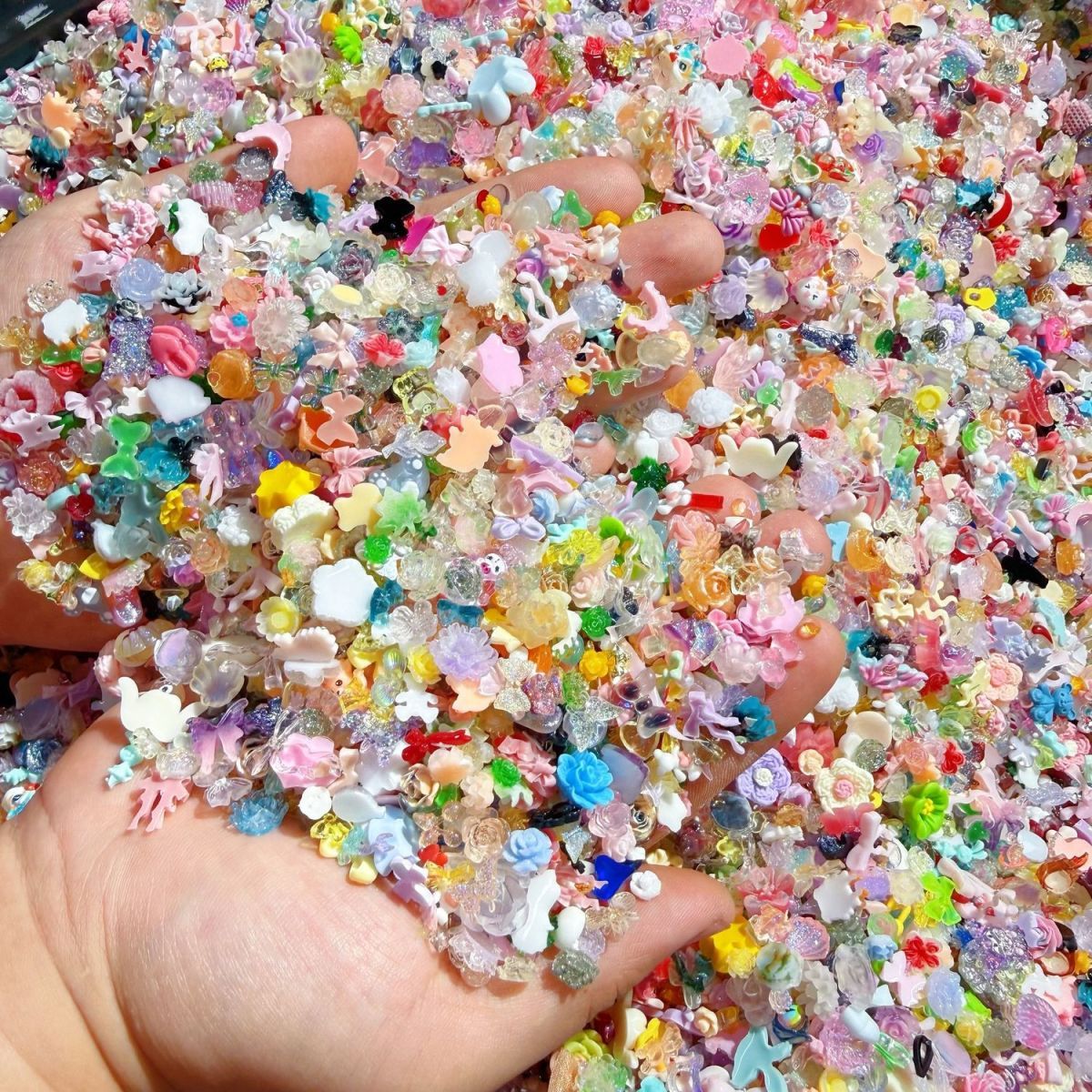 20g Random Mixed Mini Resin Or - đánh giá và giá Nail Art Valentines Day